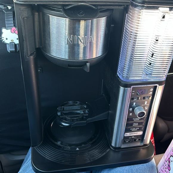 Ninja coffee maker - Picture 1 of 6